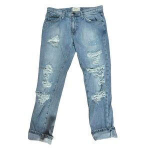 Current/Elliott “The Fling” Distressed Boyfriend Jeans - light wash - Size 25